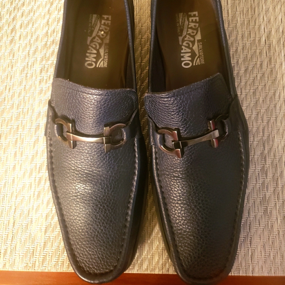 FERRAGAMO blue pebble calfskin slip-on